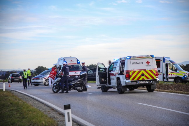 Verkehrsunfall mit Motorroller in Marchtrenk fordert einen Verletzten