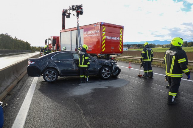 Autoberschlag auf Pyhrnautobahn bei Ried im Traunkreis fordert zwei Verletzte