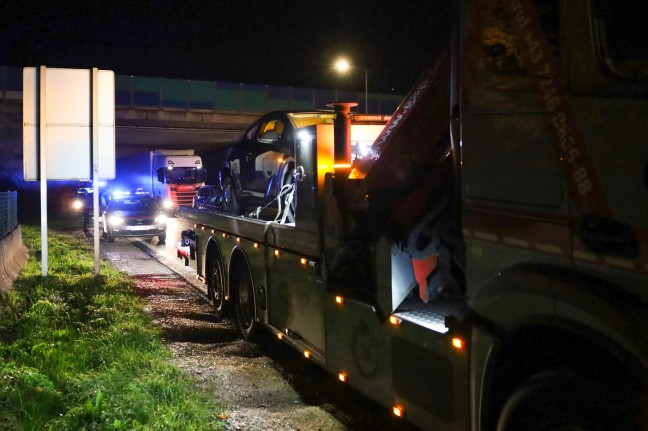 Auffahrunfall auf der Pyhrnpass Strae bei Sattledt sorgte fr Staus im Abendverkehr