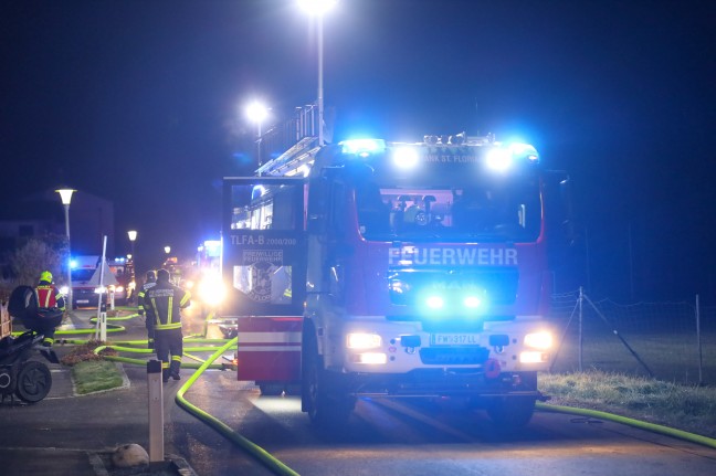 Drei Feuerwehren bei Carport- beziehungsweise Gartenhttenbrand in St. Florian im Einsatz