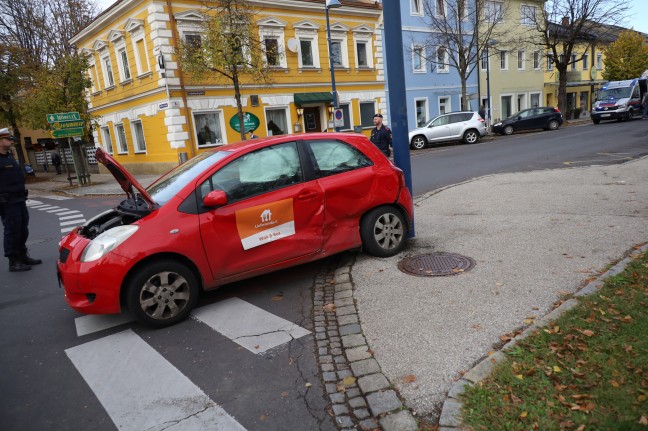 Kreuzungscrash in Wels-Neustadt lste kurzzeitig greren Einsatz aus