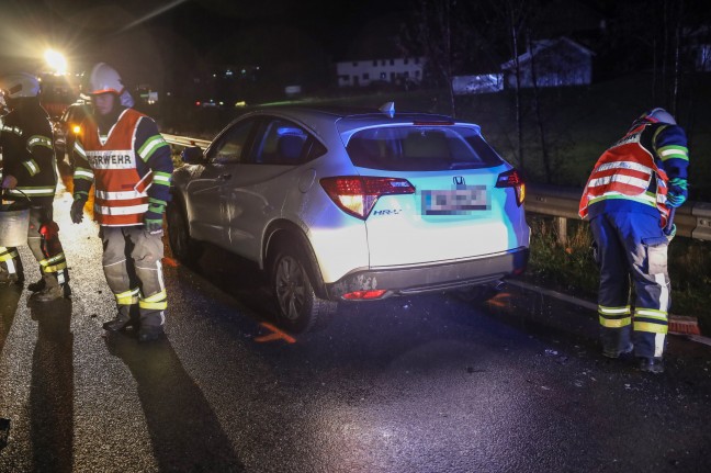 Schwerer Verkehrsunfall mit vier beteiligten PKW auf Rieder Strae in St. Marienkirchen am Hausruck