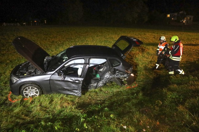 Schwerer Verkehrsunfall mit vier beteiligten PKW auf Rieder Strae in St. Marienkirchen am Hausruck