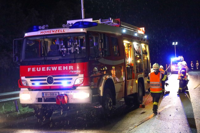 Schwerer Verkehrsunfall mit vier beteiligten PKW auf Rieder Strae in St. Marienkirchen am Hausruck