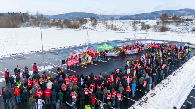 Streiks zu den Metaller-Kollektivvertragsverhandlungen in Obersterreich