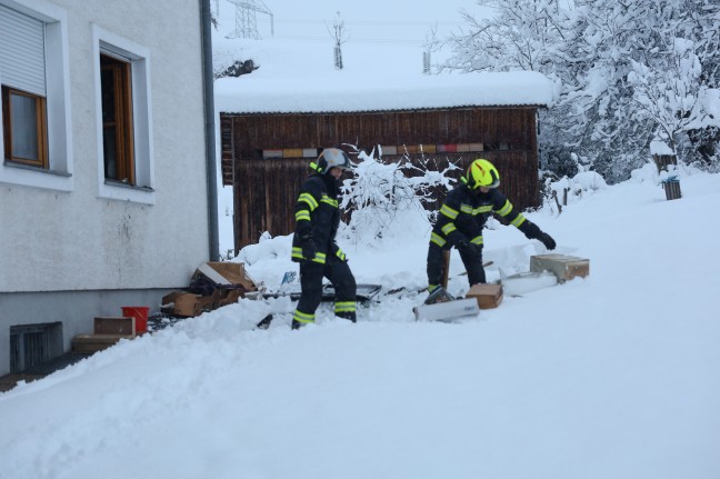 Brand in einem Wohnhaus in Edt bei Lambach fordert einen Verletzten