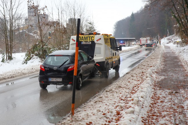 Autoberschlag in Altmnster endet entgegen erster Meldungen zum Glck glimpflich