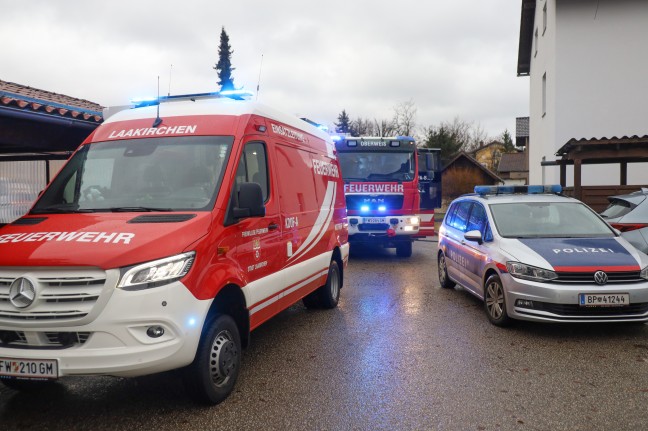 Sechs Feuerwehren bei Kchenbrand in einem Mehrparteienwohnhaus in Laakirchen im Einsatz