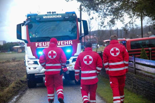 Vier Feuerwehren bei Brand im Keller eines Hauses in Pucking im Einsatz