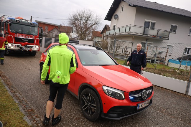 Spektakulre Lebensrettung in Wels-Pernau: Bergretter rettet reglos treibenden Mann aus der Traun