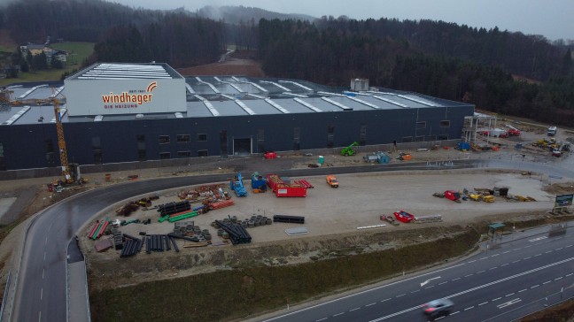 Konkursverfahren beantragt: Baustopp auf Grobaustelle eines geplanten Wrmepumpenwerks in Pinsdorf