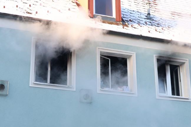 Brand einer Wohnung in einem Mehrparteienwohnhaus in Wels-Vogelweide