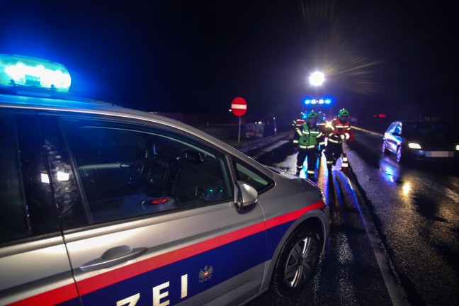 Verkehrsunfall bei Kreuzung der Wiener Strae zur Autobahnauffahrt in Marchtrenk