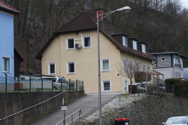 Messerattacke: Frau in Linz-Froschberg bei berfall mit Messer verletzt