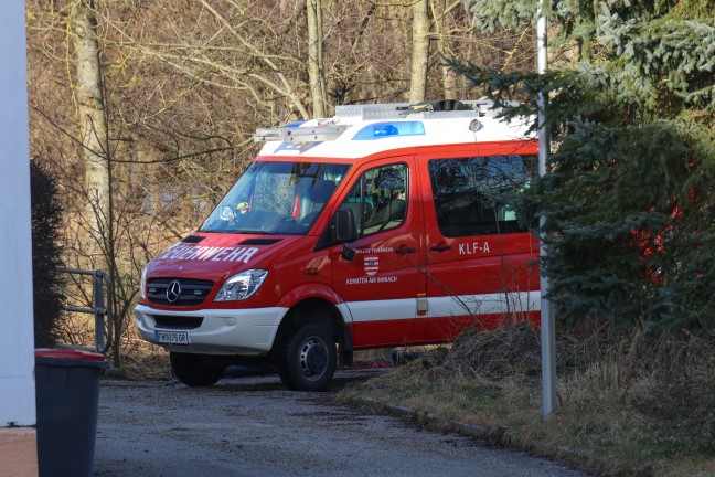 Vier Feuerwehren bei Brand auf einer Abbruchbaustelle in Kematen am Innbach im Einsatz