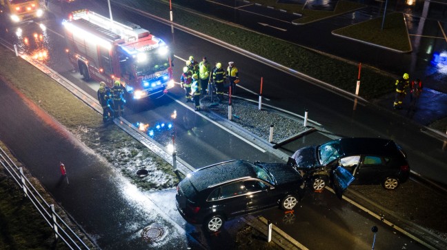 Schwerer Crash auf Braunauer Strae bei Burgkirchen