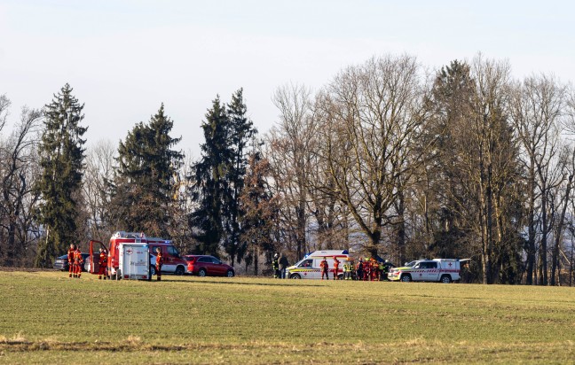 Personenrettung: Hhenretter der Feuerwehr nach schwerem Forstunfall in Mrschwang im Einsatz