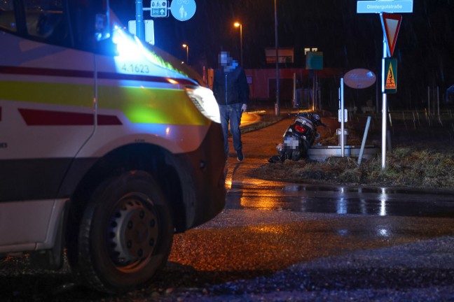 Tdlicher Crash: Motorradlenker starb bei Kollision mit PKW in Wels-Oberthan