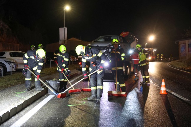 Schwerer Verkehrsunfall zwischen zwei PKW in Wolfern