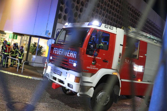 Glimmbrand bei Unternehmen in Grieskirchen sorgte fr Einsatz zweier Feuerwehren