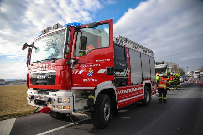 Kleinbrand in einer LKW-Fahrerkabine sorgte fr Einsatz zweier Feuerwehren in Marchtrenk