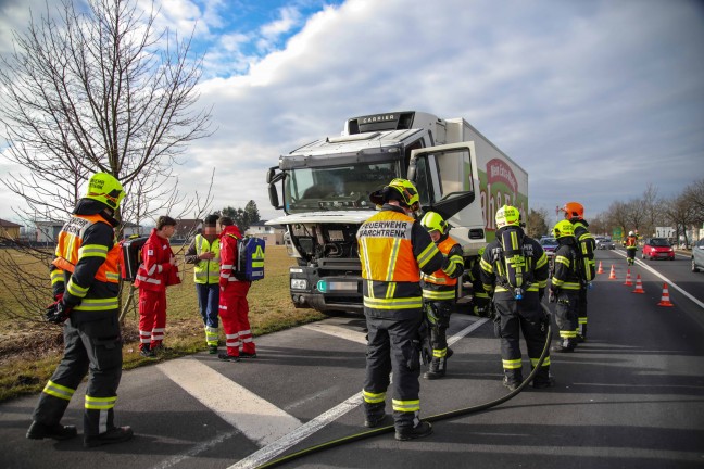 Kleinbrand in einer LKW-Fahrerkabine sorgte fr Einsatz zweier Feuerwehren in Marchtrenk