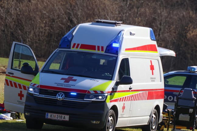 Personenrettung: Schwerverletzter nach Forstunfall in Micheldorf in Obersterreich