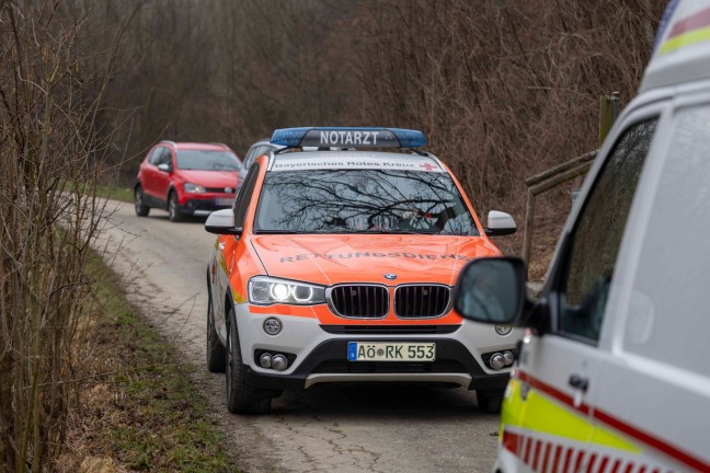 Mann (72) in Ostermiething durch Nachbar aus Brunnenschacht gerettet