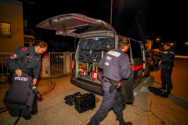 Raub in Marchtrenk: Zwei Tatverdchtige durch Polizei festgenommen und Komplizin ausgeforscht