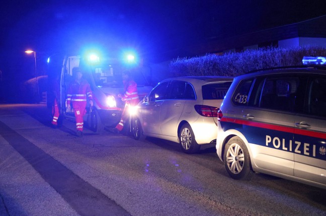 Brand im Bereich eines Holzofens in einem Wohnhaus in Schleiheim