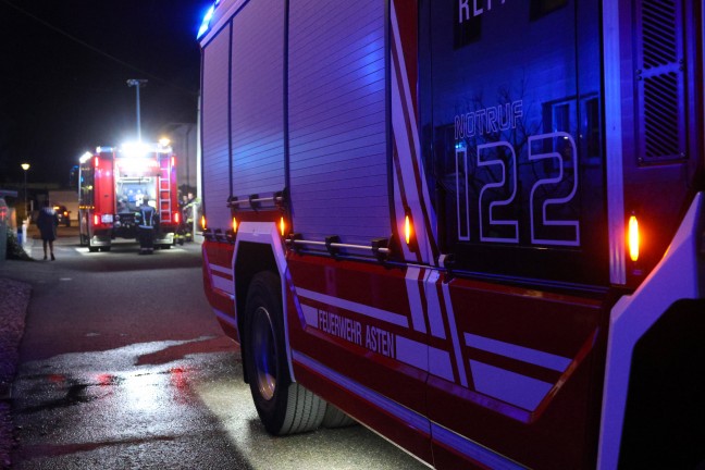 Schnelle Entwarnung nach gemeldetem Kellerbrand in einem Wohnhaus in Asten