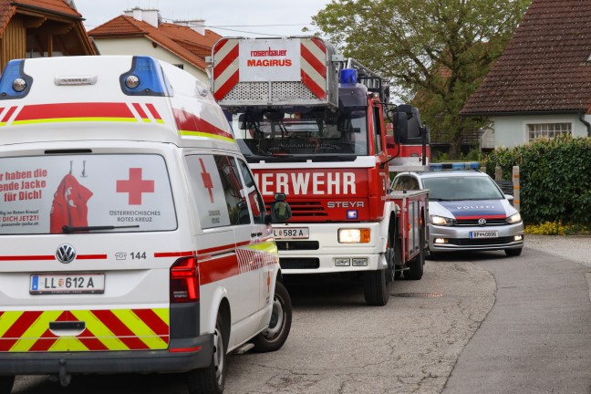 Ein Todesopfer bei Kellerbrand in einem Wohngebude in Enns