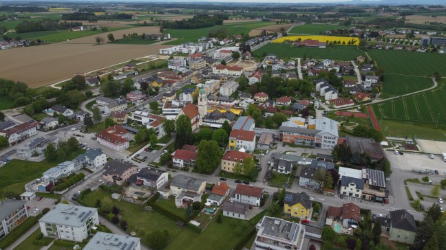 Sattledt: Bub (3) beim Rasenmhen berfahren und schwer verletzt