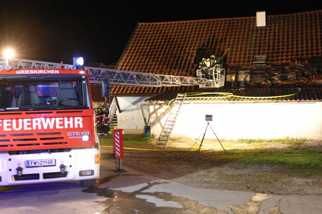 Fnf Feuerwehren bei Wohnhausbrand in Taufkirchen an der Trattnach im Einsatz