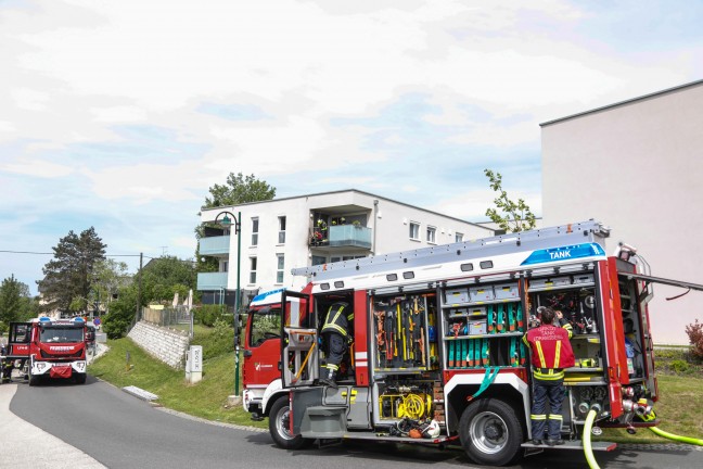 Vier Feuerwehren bei Balkonbrand in Wilhering im Einsatz