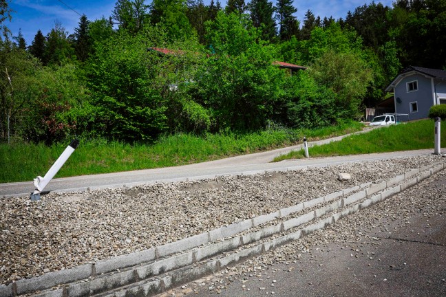 Verfolgungsjagd mit Polizei endet bei St. Johann am Walde mit Unfall