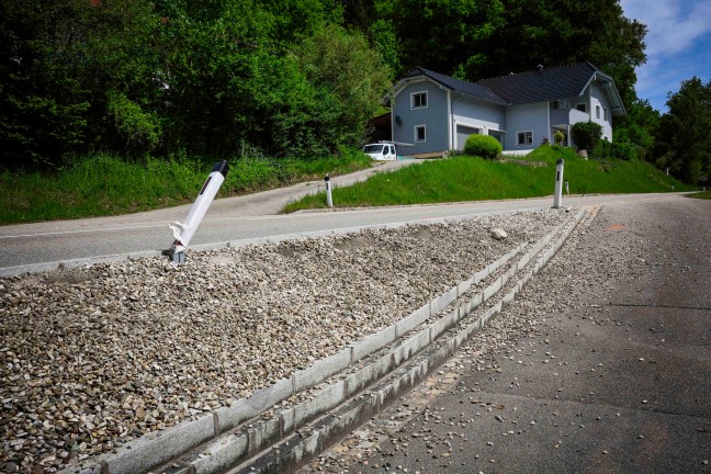 Verfolgungsjagd mit Polizei endet bei St. Johann am Walde mit Unfall