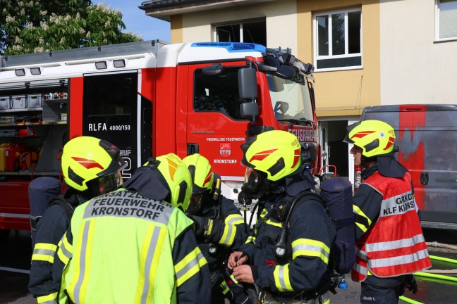 Wohnungsmieter eingeschlafen: Kchenbrand in Kronstorf fordert zwei Verletzte