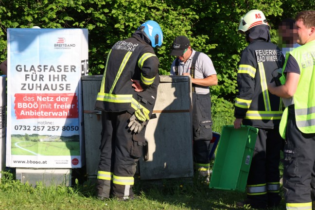 Autolenkerin überschlug sich bei Bad Wimsbach-Neydharting mit PKW