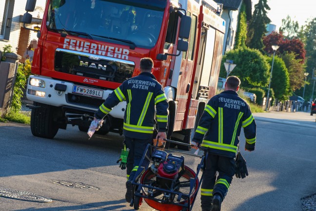 Brand im Bereich des Dachbodens eines Wohnhauses in Asten