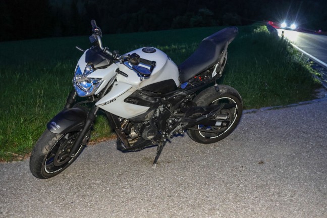 Motorradlenker (20) bei schwerem Unfall auf Scharnsteiner Straße in Gschwandt tödlich verunglückt