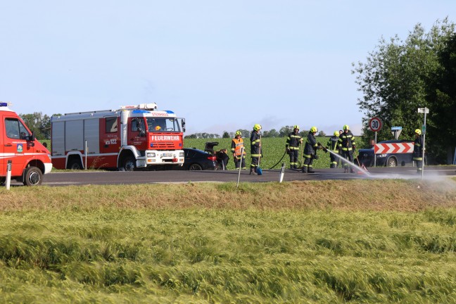 Kreuzungsunfall zwischen zwei PKW in Steinhaus