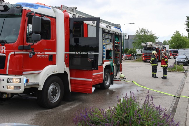 Brand in der Küche eines Mehrparteienwohnhauses in Wels-Lichtenegg