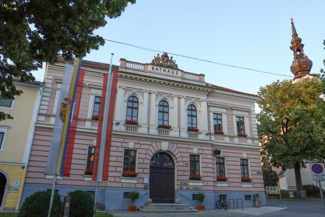 Volksabstimmung: Entscheidung ber Amtsverbleib von Brgermeisterin in Kirchdorf an der Krems