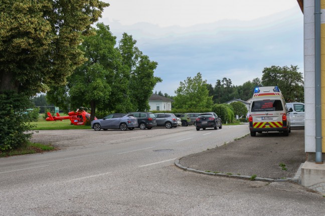 Notarzthubschrauber in Steinerkirchen an der Traun im Einsatz