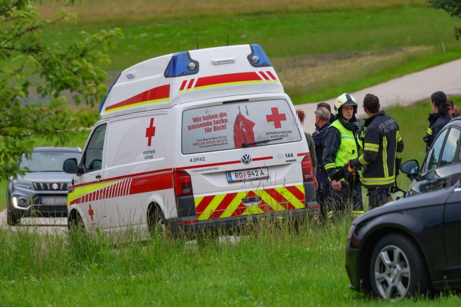 Reanimation: Kind auf Bauernhof in Waldkirchen am Wesen eingeklemmt und schwer verletzt