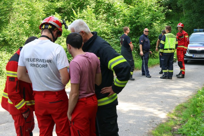 Suchaktion nach abgestrztem Paragleiter am Hirschwaldstein in Micheldorf in Obersterreich