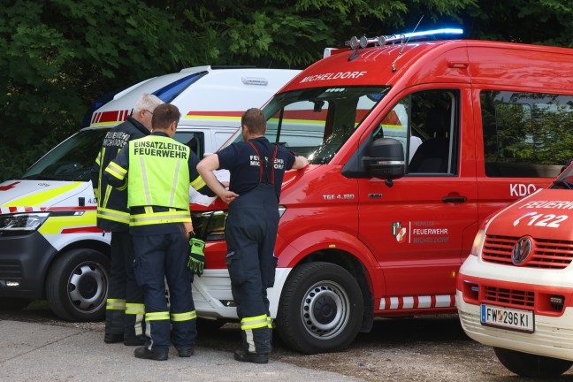 Suchaktion nach abgestrztem Paragleiter am Hirschwaldstein in Micheldorf in Obersterreich