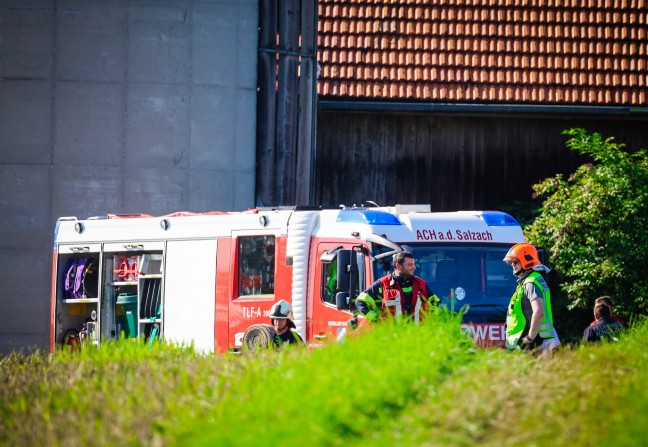 Brand eines Stoppelfeldes in Hochburg-Ach rasch unter Kontrolle gebracht