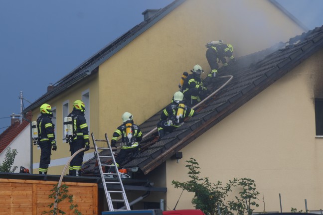 Vier Feuerwehren bei Garagenbrand in St. Marien im Einsatz